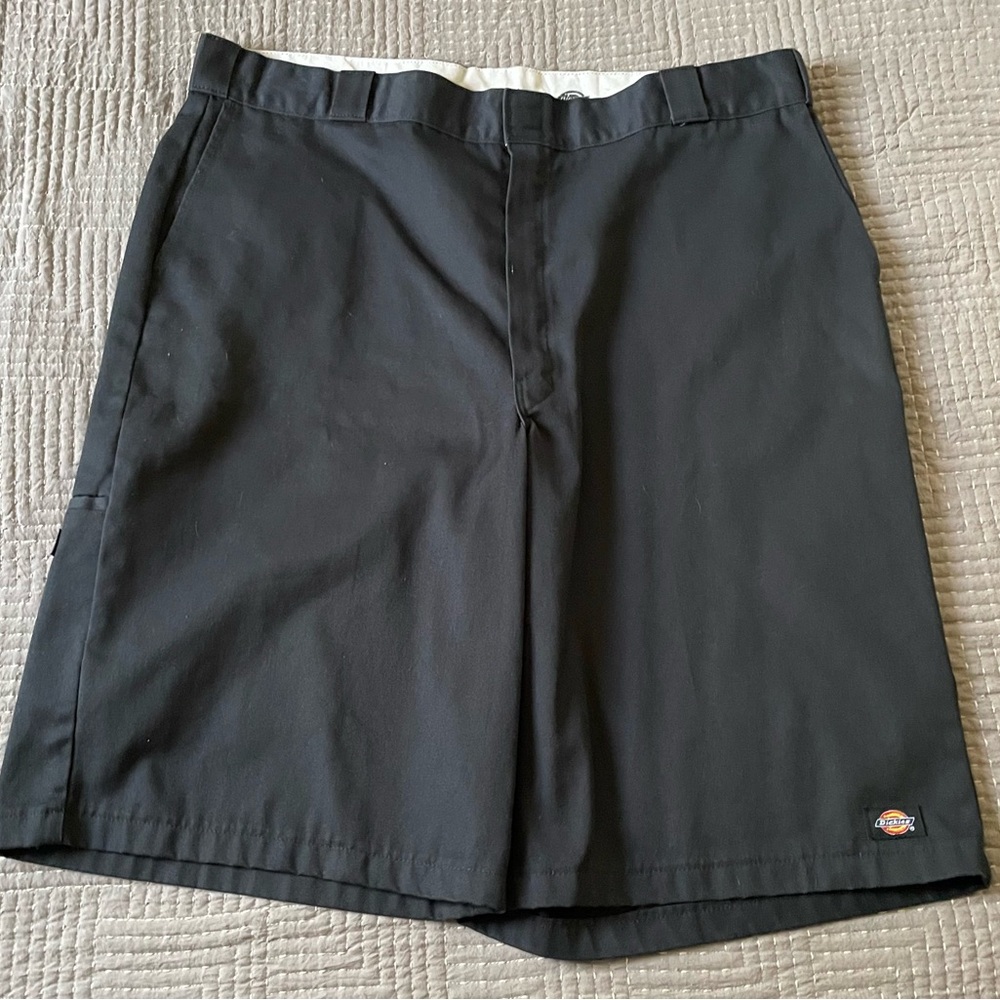 Dickies Men's Black Flat Front Shorts